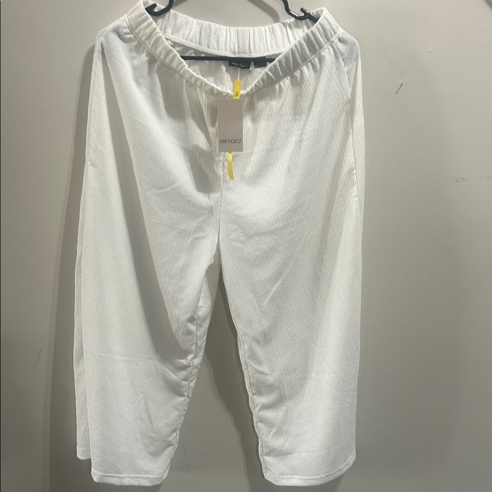 Elegant White Capris for Women